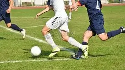 KPL总决赛：重庆狼队VS成都AG超玩会，巅峰对决再燃战火